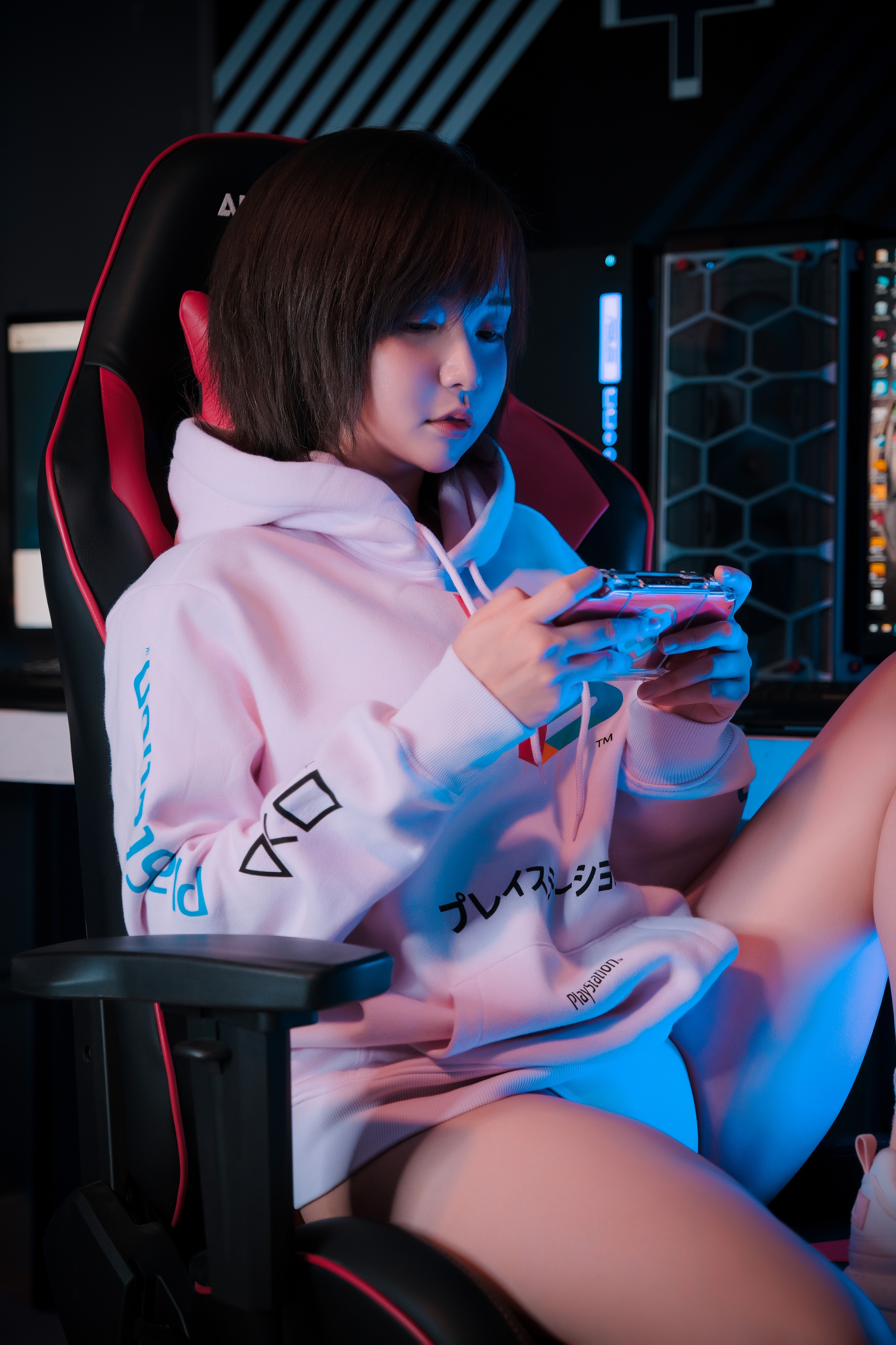 Potato Godzilla - NO.047 Casual Lonely Gamer [36P]-XikXak